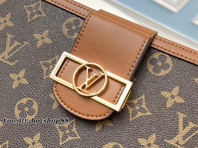 路易威登LV手包 M69184 老花 Pochette Dauphine手袋 LV新款女士手拿包 xxlv2570